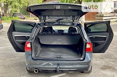 Универсал Volvo V70 2013 в 