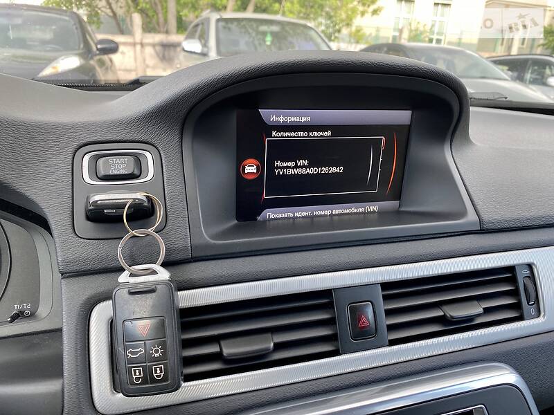 Универсал Volvo V70 2013 в Киеве