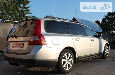 Универсал Volvo V70 2010 в Краснограде