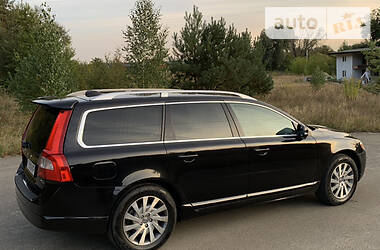 Универсал Volvo V70 2011 в Киеве