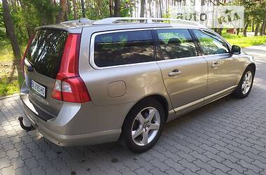 Универсал Volvo V70 2007 в Костополе