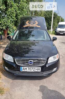 Катафалк Volvo V70 2015 в Бердичеві