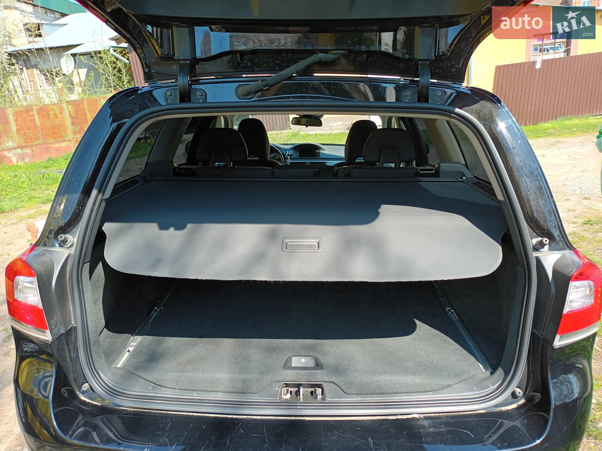 2014 Volvo V70 - мініатюра 11