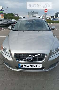 Универсал Volvo V70 2011 в Житомире