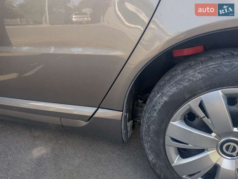 Універсал Volvo V70 2008 в Малині
