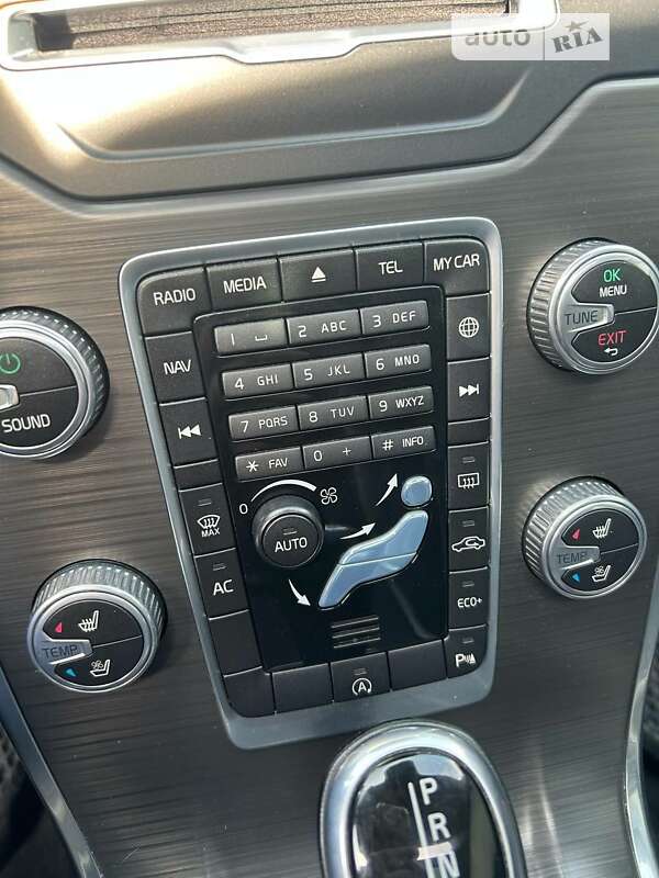 Универсал Volvo V70 2015 в Чернигове фото 10 Универсал Volvo V70 2015 в Чернигове