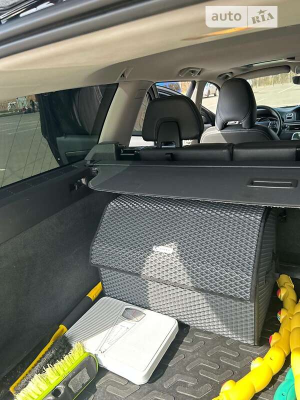 Универсал Volvo V70 2015 в Чернигове фото 30 Универсал Volvo V70 2015 в Чернигове