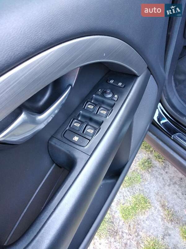 Универсал Volvo V70 2009 в Луцке