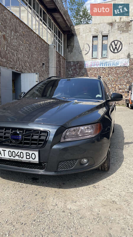 Универсал Volvo V70 2013 в Ивано-Франковске