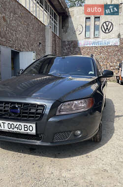 Універсал Volvo V70 2013 в Івано-Франківську