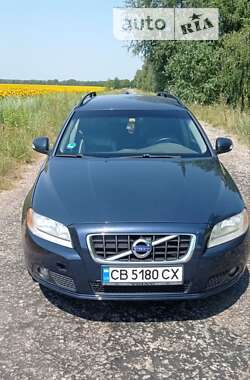 Універсал Volvo V70 2010 в Чернігові