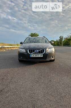 Volvo V70 2011