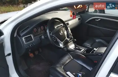 Volvo V70 2010