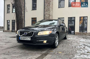 Volvo V70 2011