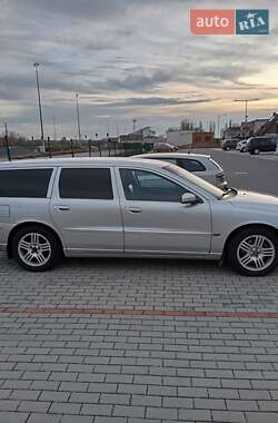 Универсал Volvo V70 2004 в Каменец-Подольском