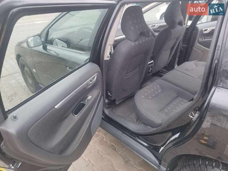 Універсал Volvo V70 2005 в Ірпені