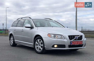 Універсал Volvo V70 2010 в Радивиліві