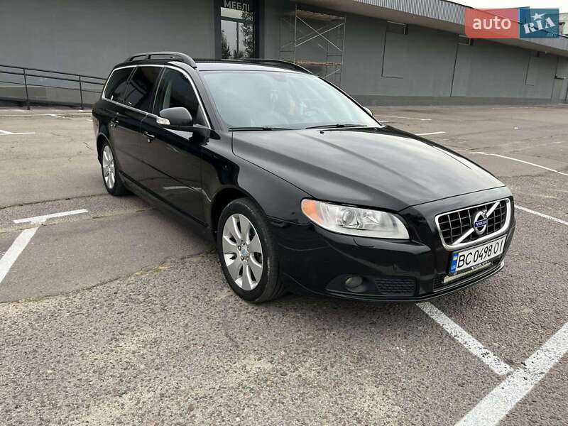 Универсал Volvo V70 2010 в Львове