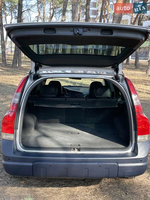 Универсал Volvo V70 2001 в Киеве фото 23 Универсал Volvo V70 2001 в Киеве