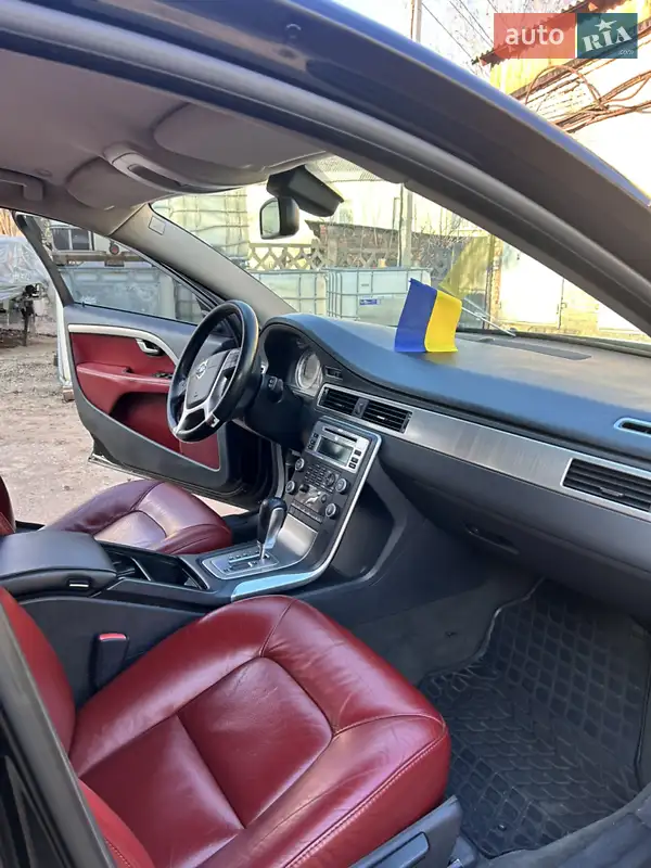 Volvo V70