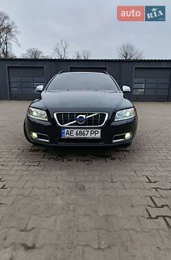 Универсал Volvo V70 2010 в 