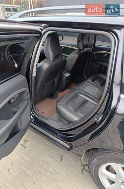 Универсал Volvo V70 2010 в 