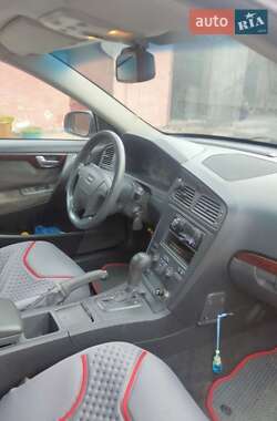 Универсал Volvo V70 2001 в 
