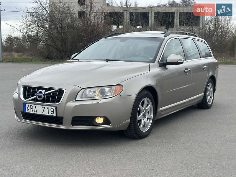 Volvo V70 2010