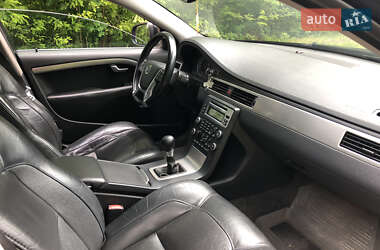 Универсал Volvo V70 2010 в 