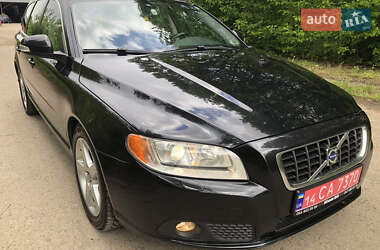 Универсал Volvo V70 2010 в 