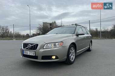 Универсал Volvo V70 2010 в 