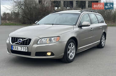 Volvo V70 2010 Volvo V70 2010