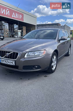 Универсал Volvo V70 2008 в 