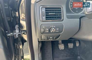 Универсал Volvo V70 2011 в 
