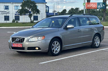 Универсал Volvo V70 2010 в Житомире