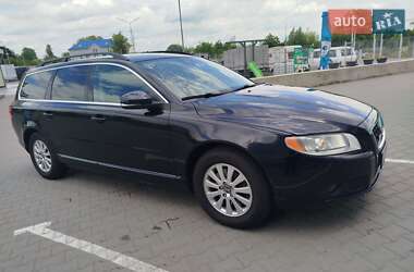 Универсал Volvo V70 2011 в 
