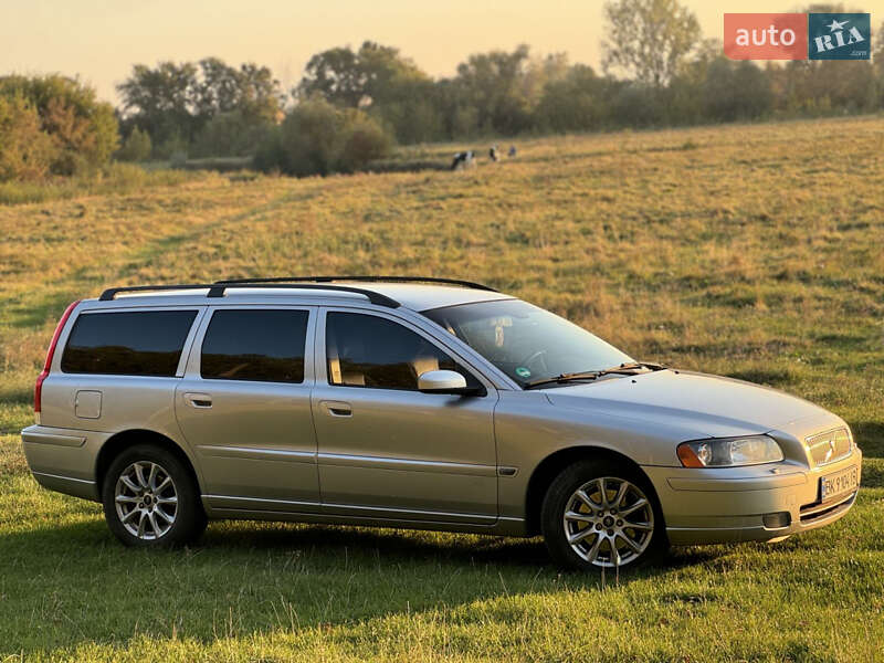 Volvo V70 2005