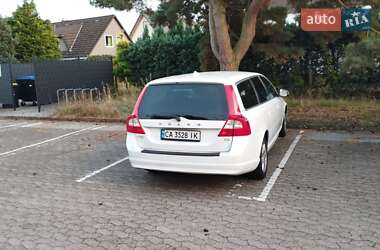 Универсал Volvo V70 2010 в 