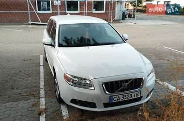 Volvo V70 2010