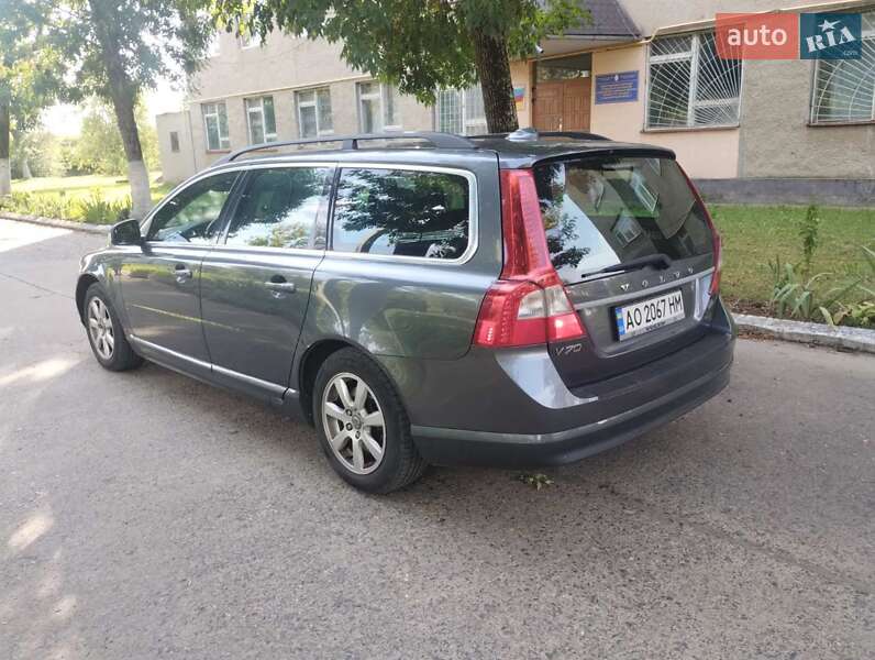 Универсал Volvo V70 2010 в Луцке