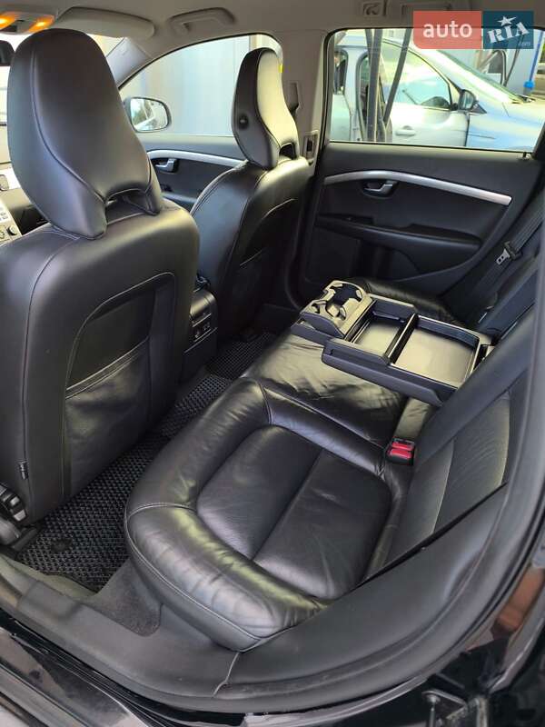 Универсал Volvo V70 2009 в Луцке фото 15 Универсал Volvo V70 2009 в Луцке