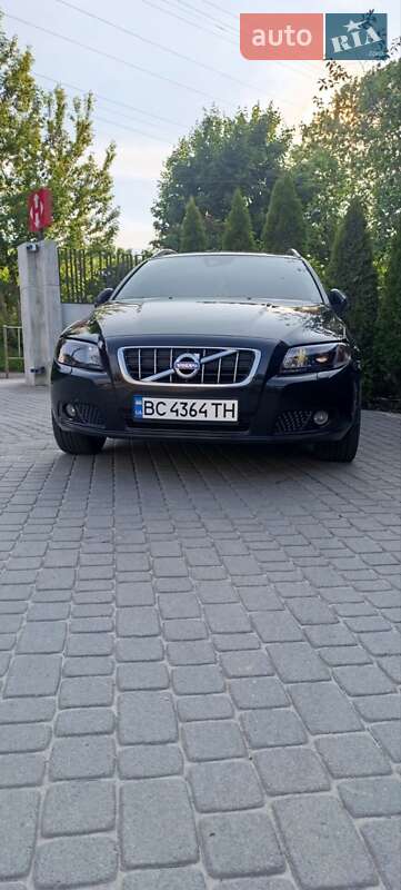 Універсал Volvo V70 2011 в Львові фото 13 Універсал Volvo V70 2011 в Львові