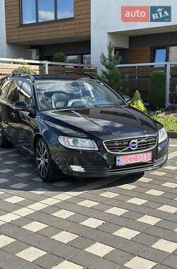 Универсал Volvo V70 2015 в 