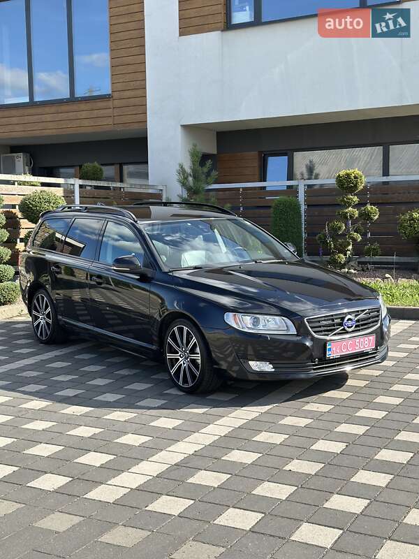 Универсал Volvo V70 2015 в 