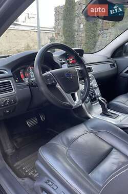 Универсал Volvo V70 2015 в 