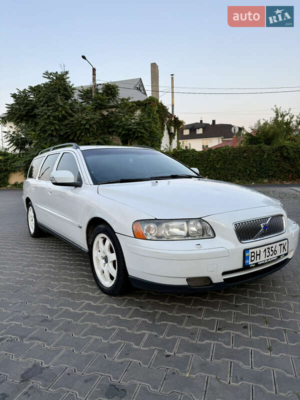 Volvo V70 2005