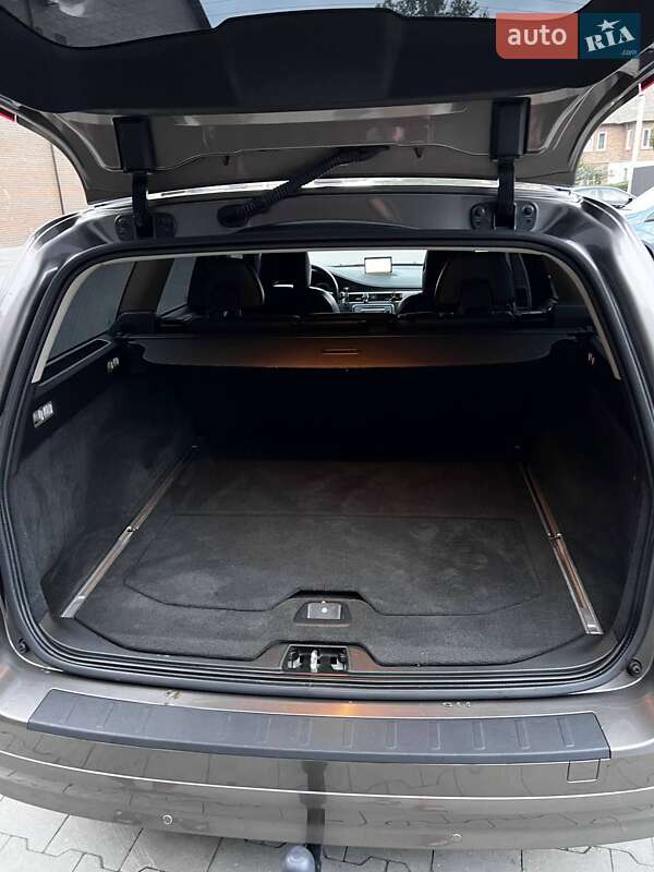 Универсал Volvo V70 2010 в Казатине