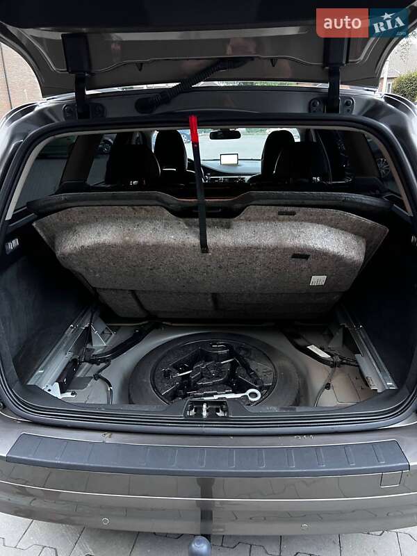 Универсал Volvo V70 2010 в Казатине