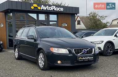 Универсал Volvo V70 2013 в 