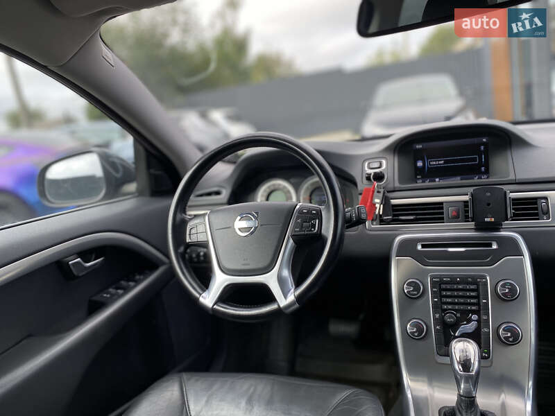 Универсал Volvo V70 2013 в Луцке